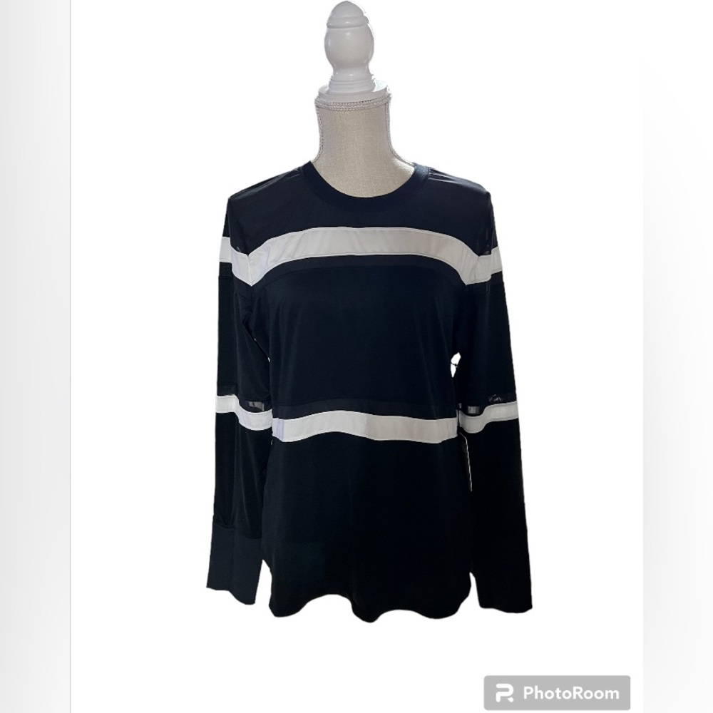 New! Tail golf/tennis top